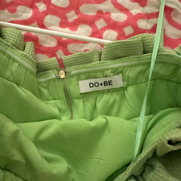 Do & Be Ruffle Crop Top - Picture 3 of 4